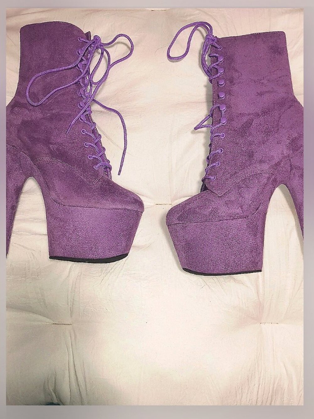 Pleaser boots velvet material